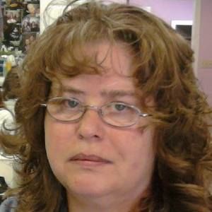 Meet your Posher, Paula